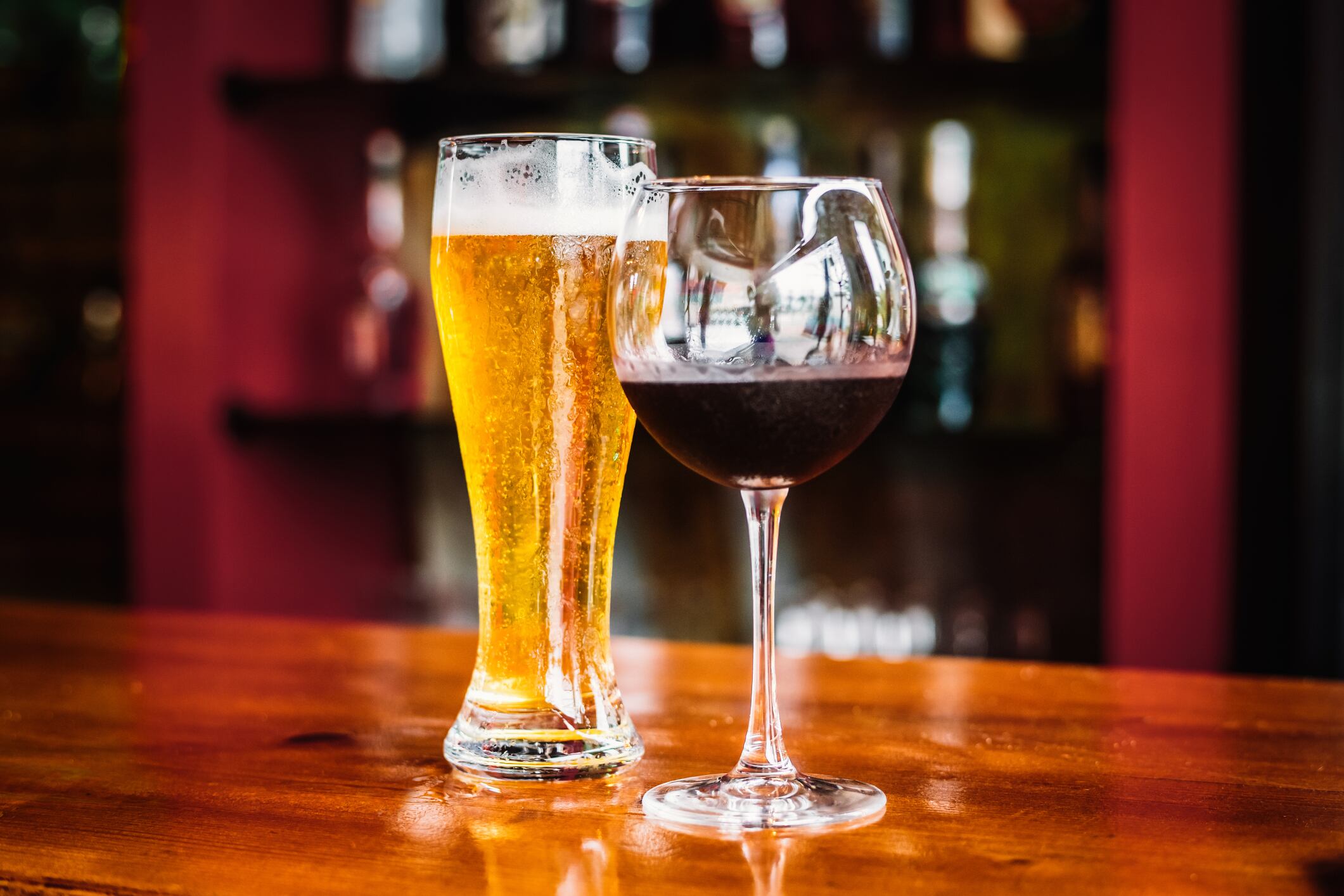 Vino y cerveza | Getty Images
