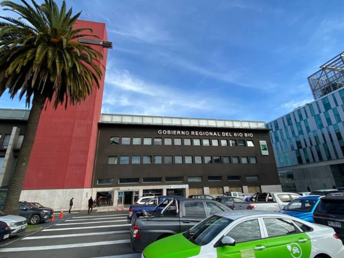 Presentan denuncia contra funcionaria de la gobernación regional del Biobío por presunto desvío de fondos
