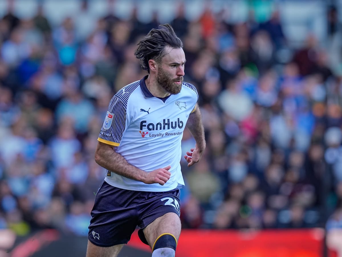 DT del Derby County avisa sobre el futuro de Brereton: “Estará en la mira de muchos clubes”