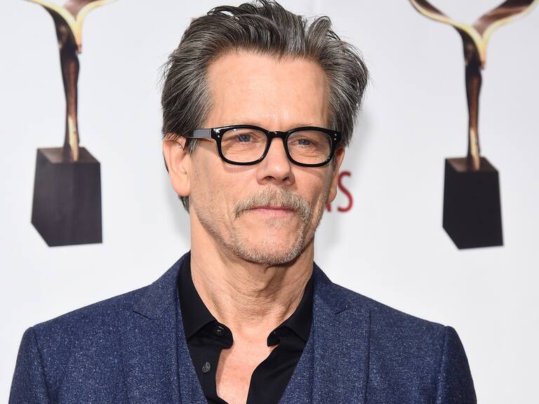«Me lo pidieron»: Kevin Bacon le dedicó cover acústico de Radiohead a sus cabras