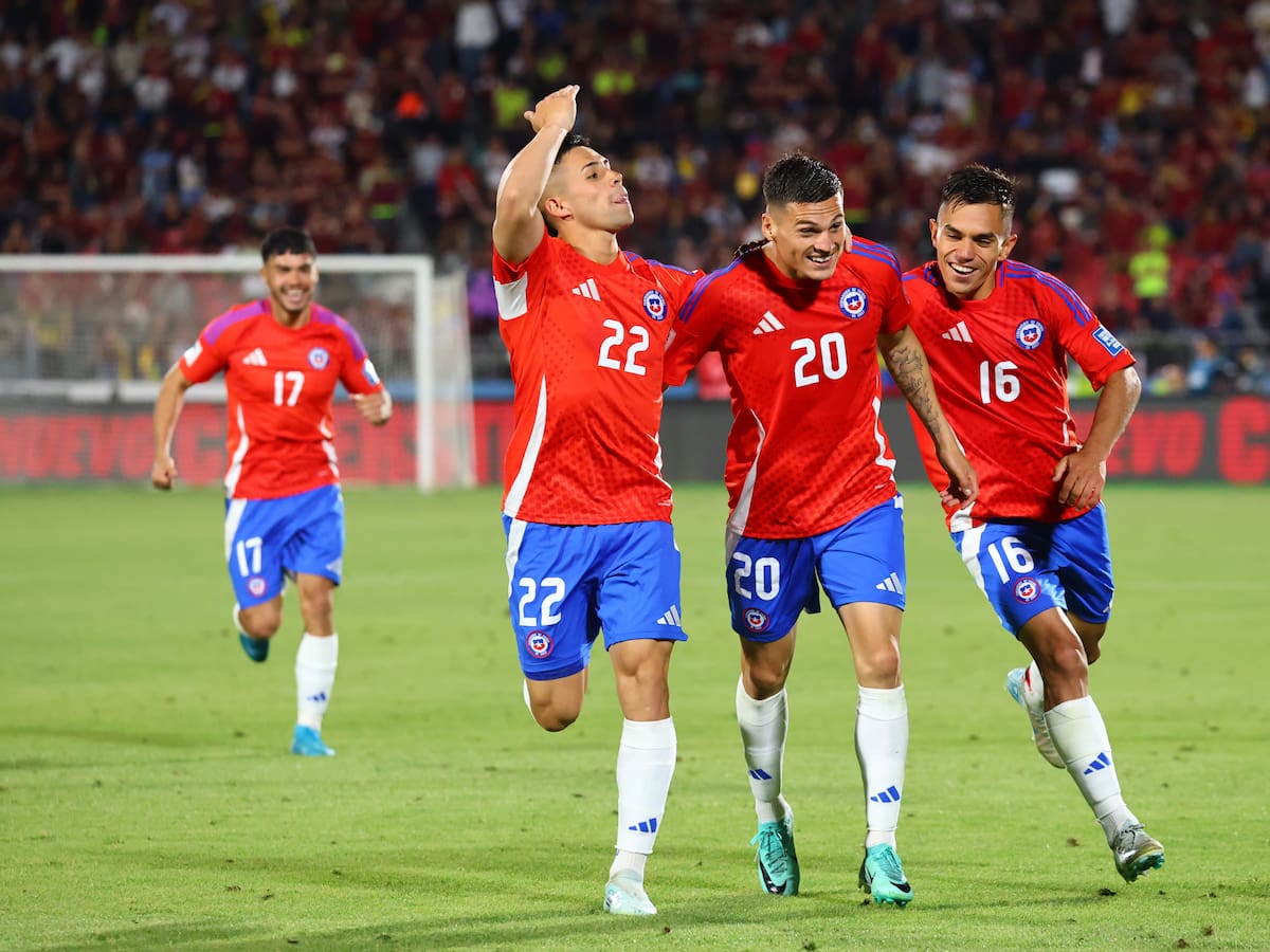 El panorama es difícil: La Roja ya tiene horario para disputar la doble fecha de Eliminatorias en marzo