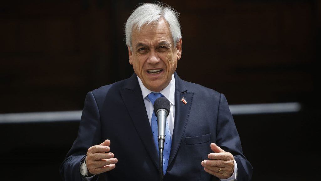3 de diciembre del 2020/SANTIAGOSebastian Piñera, Presidente de la Republica, habla durante el acto conmemorativo por el día del médico, y se realizará un homenaje a los 19 médicos fallecidos durante la pandemia, en el Palacio de La Moneda.
FOTO: SEBASTIAN BELTRAN GAETE/AGENCIAUNO