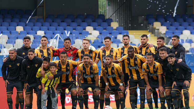 Al borde de la quiebra: Fernández Vial vive horas claves para definir su futuro en la Segunda División
