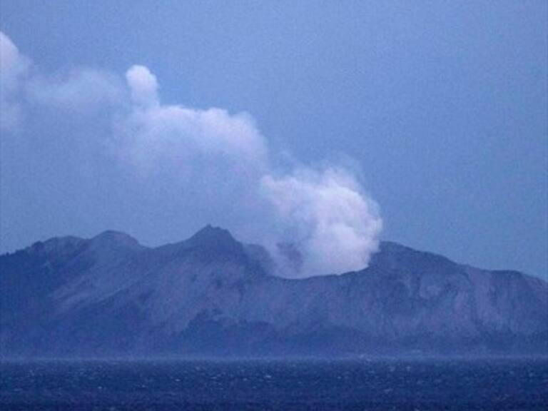 La erupción de un volcán en Nueva Zelanda dejó al menos 5 muertos, 31 heridos y 8 desaparecidos