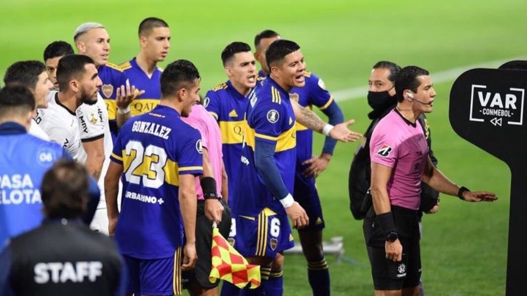 Duras sanciones de Conmebol a Boca Juniors tras los incidentes en el duelo vs Atlético Mineiro por Copa Libertadores