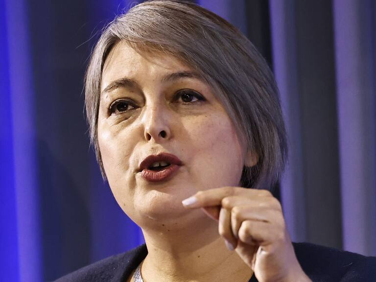 Quinto retiro: Ministra del Trabajo no descarta ajustes a proyecto alternativo del Gobierno