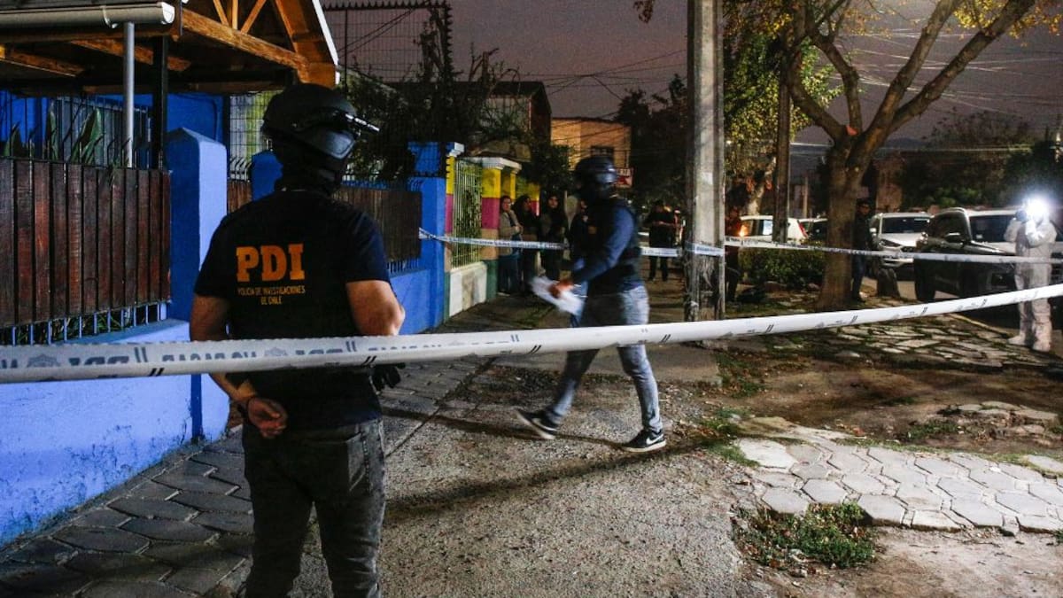 Hombre es rociado con acelerante y quemado vivo en plena vía pública en Iquique