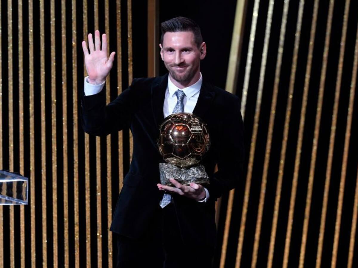 Lionel Messi se quedó con Balón de Oro 2021 y sumó su séptimo trofeo individual como mejor jugador del mundo
