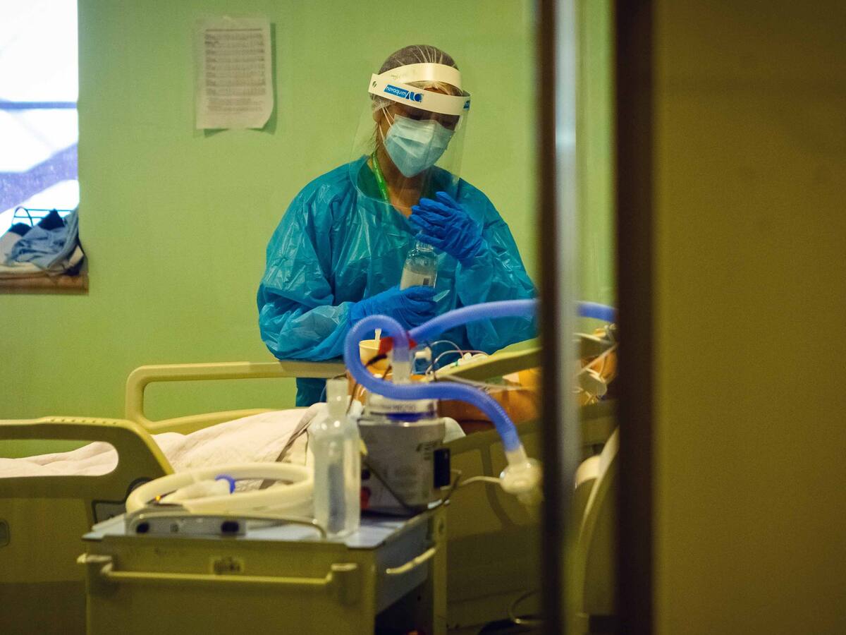 Covid-19: Durante las últimas 24 horas se registraron 76 fallecidos, llegando a 20.476 totales desde el inicio de la pandemia en Chile
