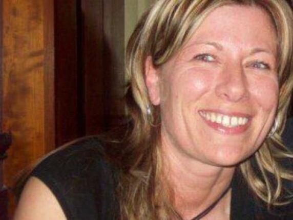 “Es mi decisión”: mujer británica viajará a Suiza para eutanasia tras perder a su hijo