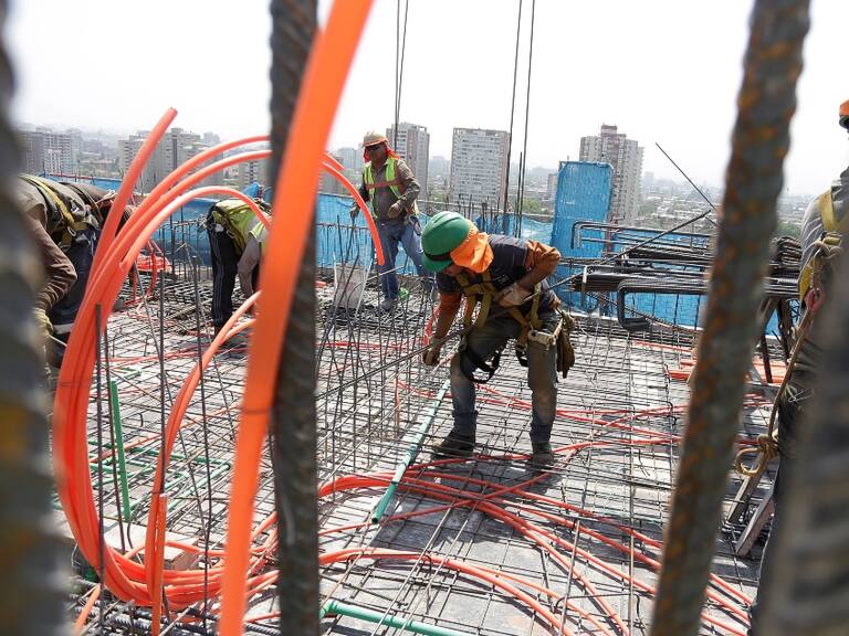 Presidente de CChC por quiebra de constructoras: «Decir que esto sea una crisis sectorial, creo que no es la palabra más adecuada»