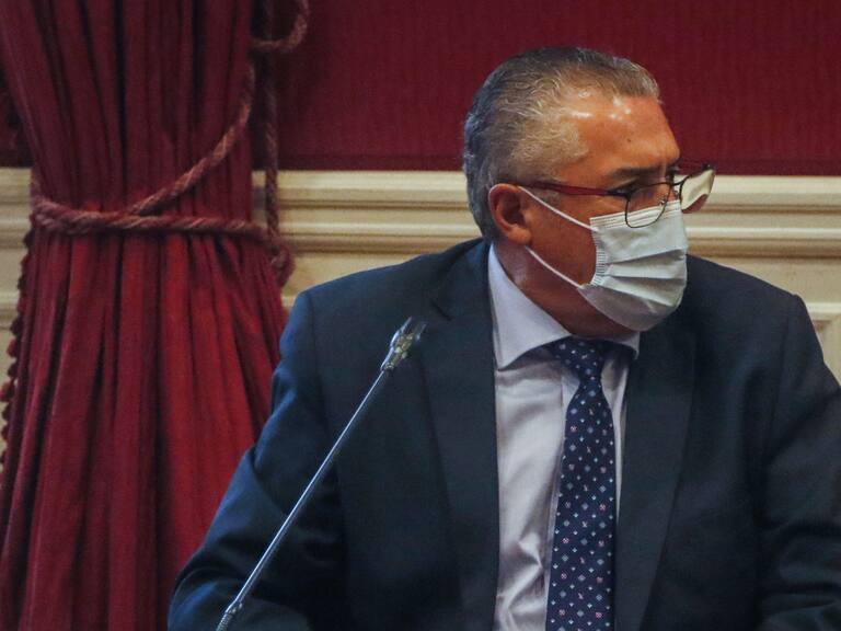 18 de marzo del 2021/SANTIAGOEl vicepresidente del senado, Jaime Pizarro, se reúne con el Comité Ejecutivo del Consejo de Rectores de las Universidades Chilenas, con el objetivo de reconocer la labor de estas instituciones, e invitar a los rectores a desarrollar una agenda de trabajo transversal con la cámara alta.
FOTO: SEBASTIAN BELTRAN GAETE/AGENCIAUNO