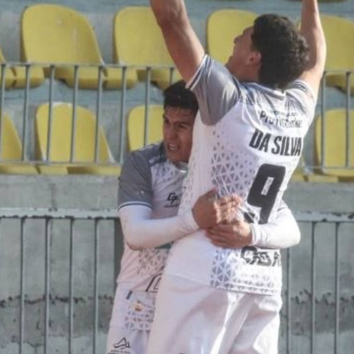 Deportes Limache sigue sorprendiendo: elimina al líder de Primera División para meterse en semifinales de Copa Chile