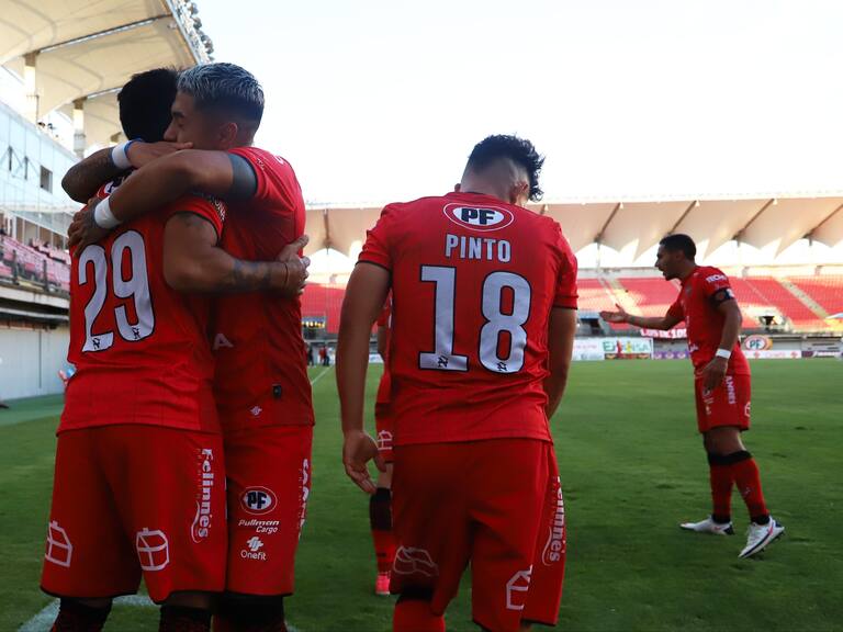RESUMEN | Ñublense es de Primera División tras golear a Deportes Copiapó
