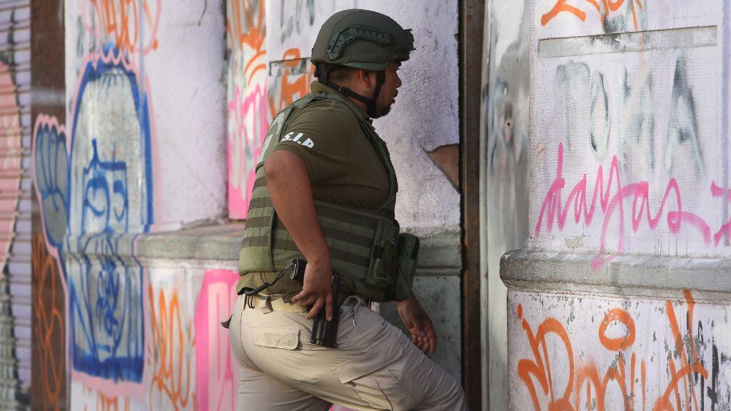 Carabinero, 1024x576 jpg ok, carabineros, detenido, detenidos, allanamiento, allanamientos,