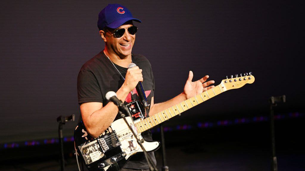 Tom Morello de Rage Against The Machine quiere volver a Chile