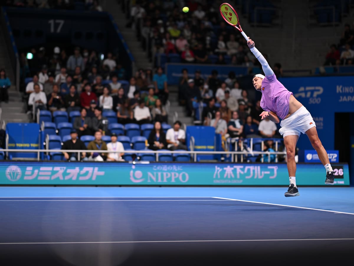 Tabilo sucumbe ante la presión y cae eliminado ante Shapovalov en Tokio