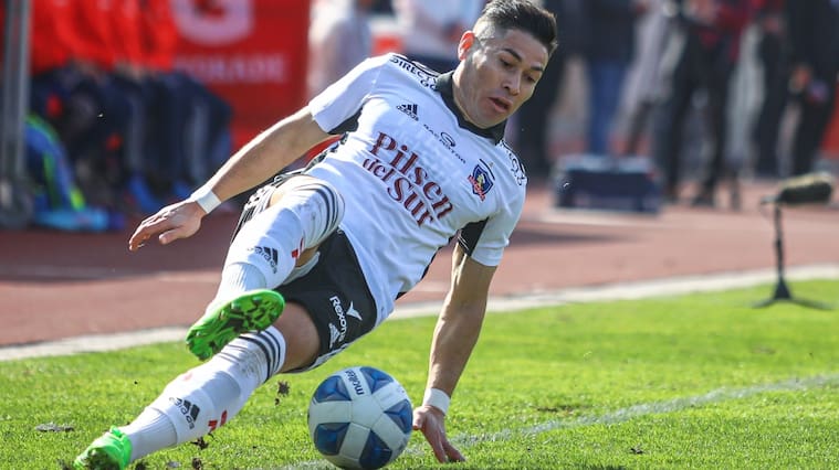 Óscar Opazo espera el llamado para seguir en Colo Colo: "Si se acercan, la primera opción siempre la van a tener"