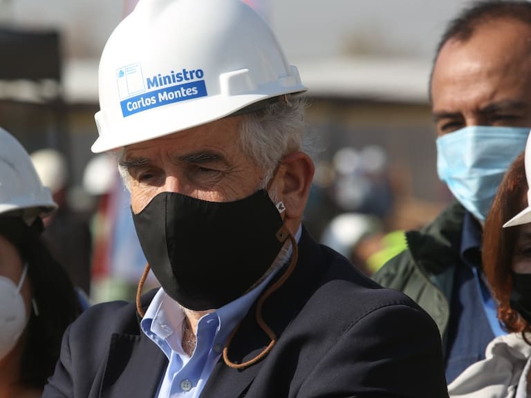 Ministro de Vivienda Carlos Montes da inicio a las obras del megaproyecto habitacional «La Platina»