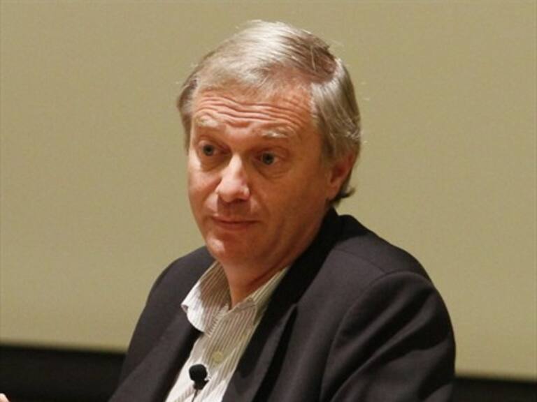 José Antonio Kast fue funado ahora en la Universidad Católica de Temuco