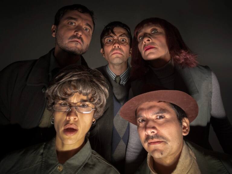 Elenco de «Cuerpo Docente», obra de teatro que retrata la realidad del aula: «Es una crítica al sistema»