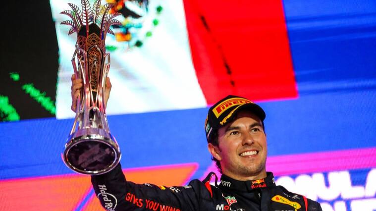 Checo Pérez domina de principio a fin el circuito callejero del GP de Arabia Saudita