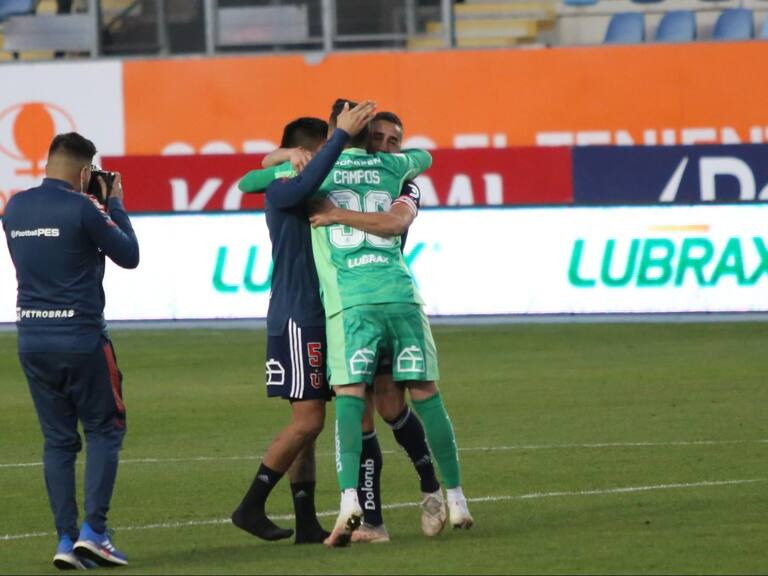 El histórico registro que alcanzó Cristóbal Campos Véliz versus otros porteros azules en el «clásico universitario»