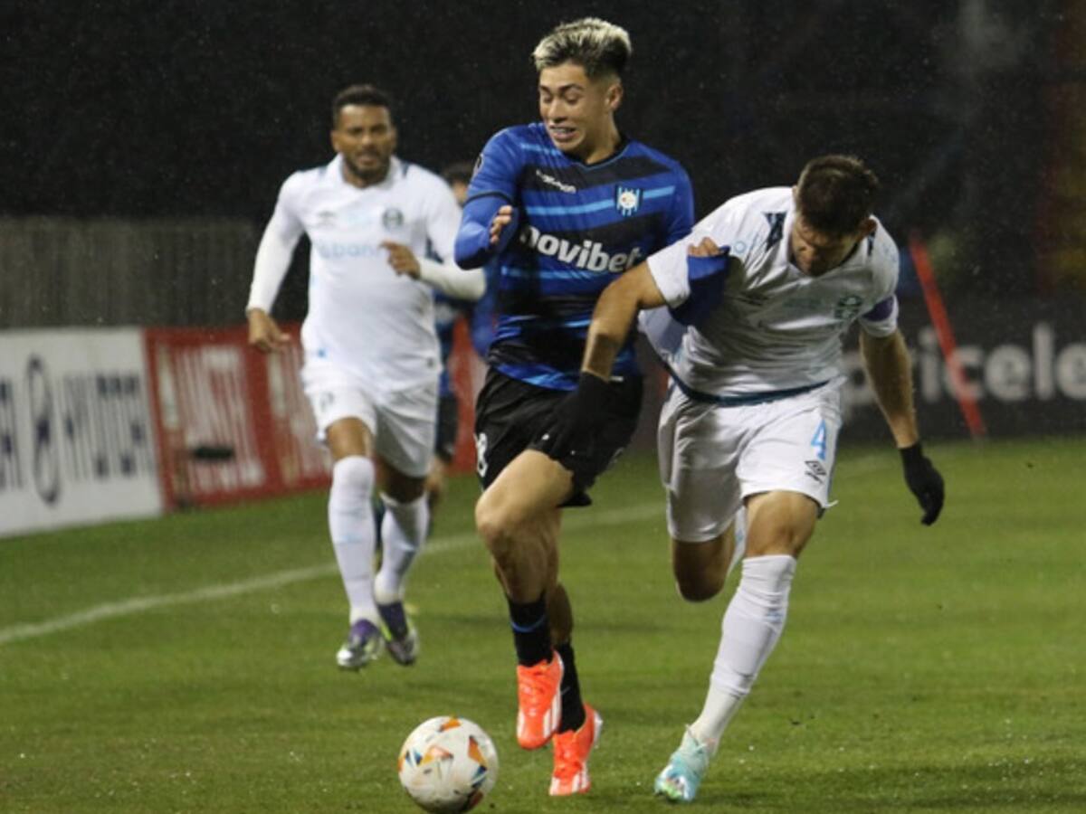 Noche negra en el CAP: Huachipato cae ante Gremio, se despide de la Copa Libertadores y ahora tendrá que soñar en la Copa Sudamericana