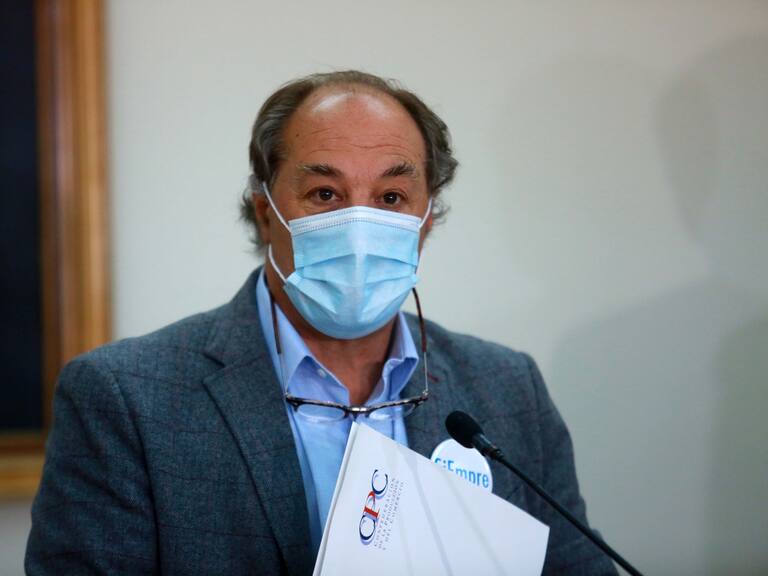 Juan Sutil y la opción de alargar el período de vacaciones: «Nos debería mover más el espíritu de reconstruir el país»