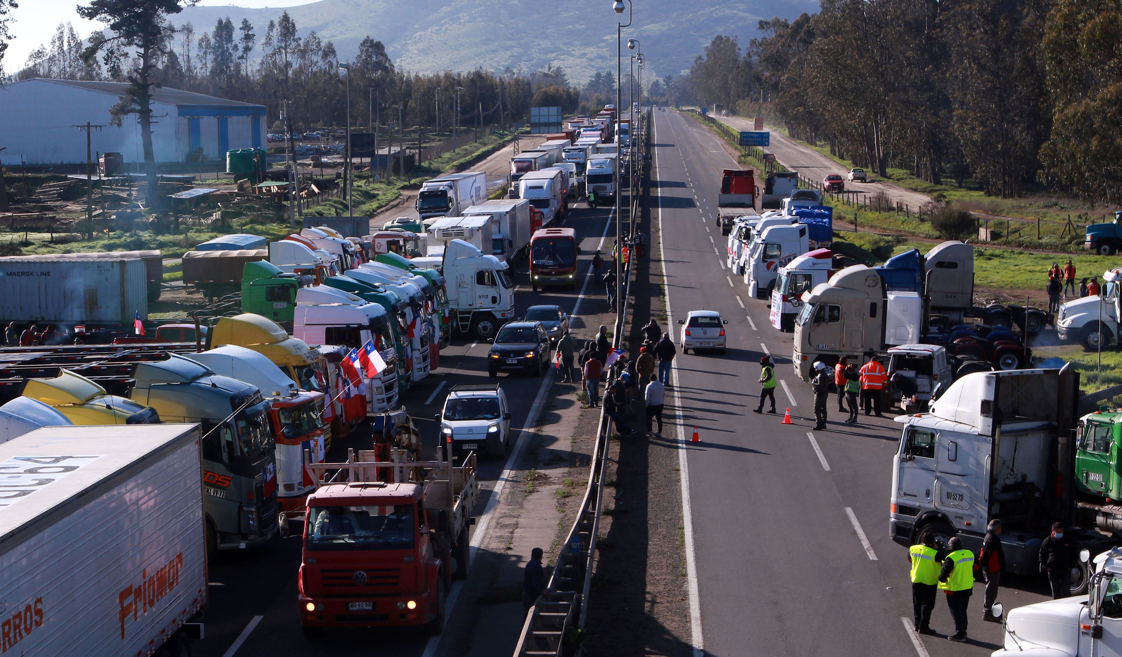 Agencia Uno – San Antonio, Ruta 78 Autopista del Sol, con cruce localidad de Malvilla