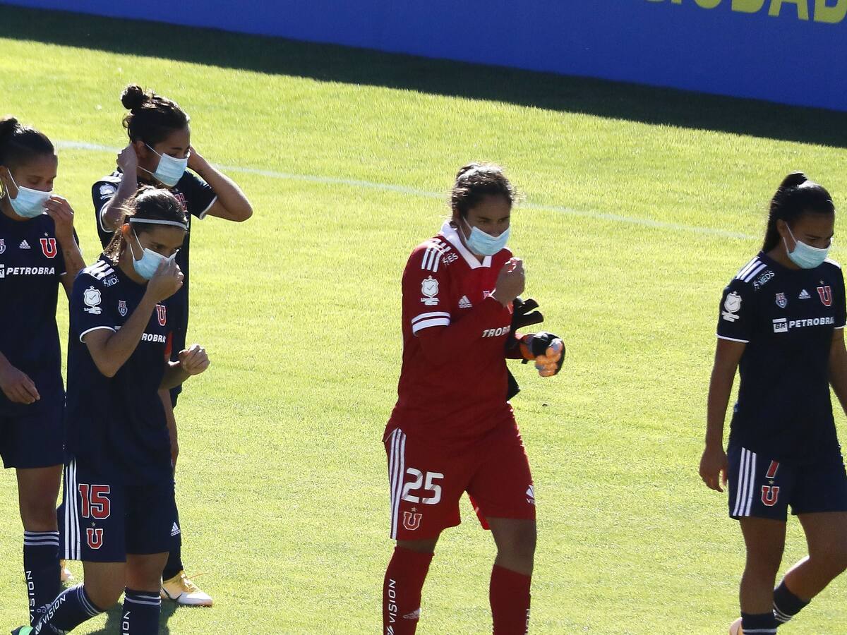 Se complican las cosas: Jugadora de la U da positivo por coronavirus a un día del debut por la Copa Libertadores Femenina
