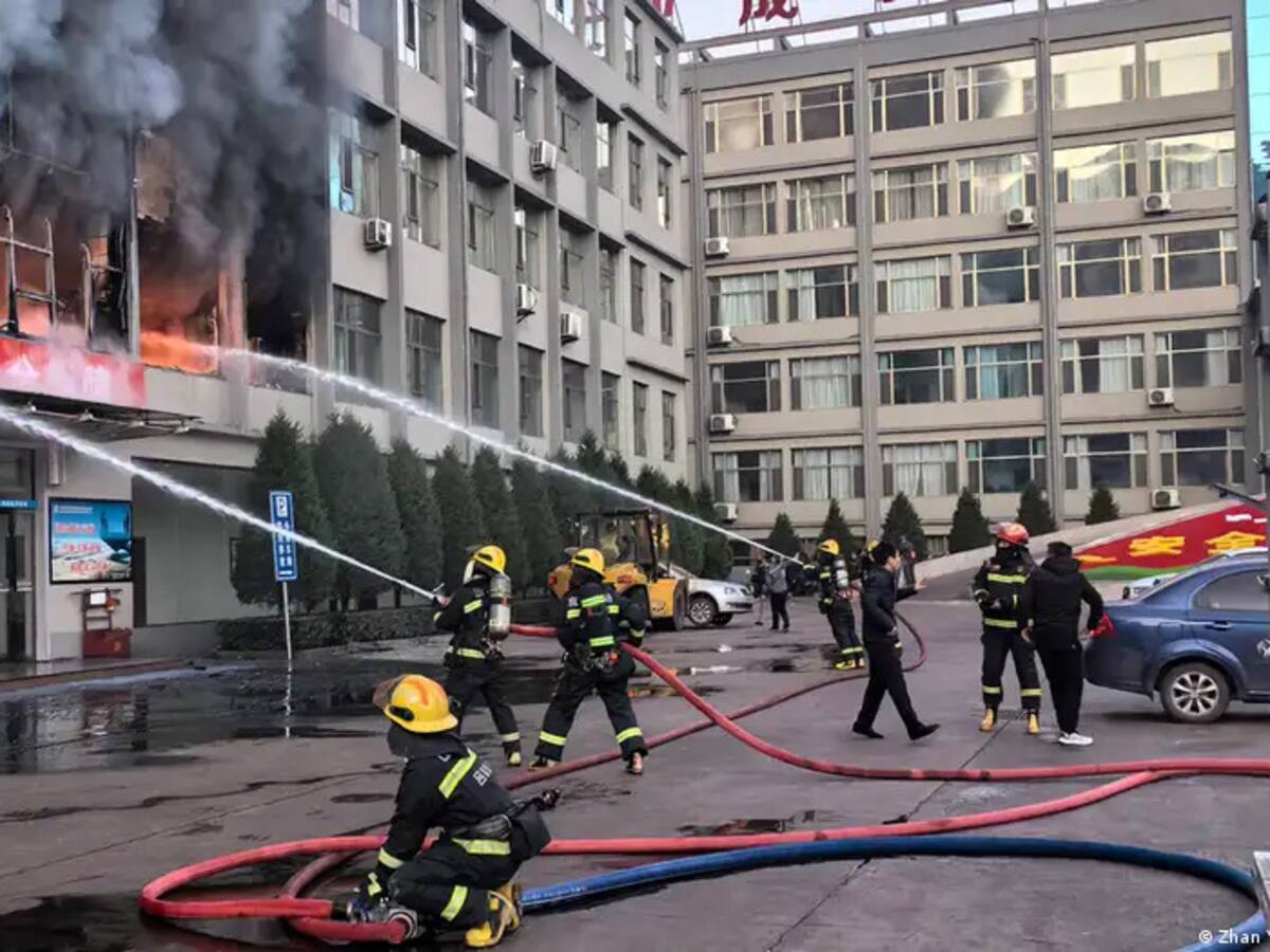 China: al menos 26 muertos en el incendio de un edificio