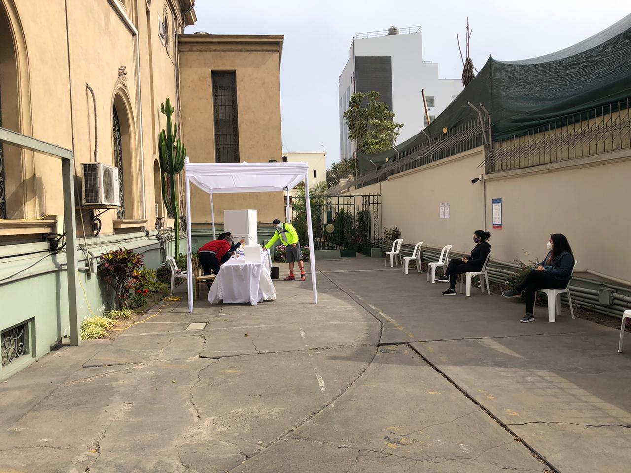 Votantes en Lima, Perú