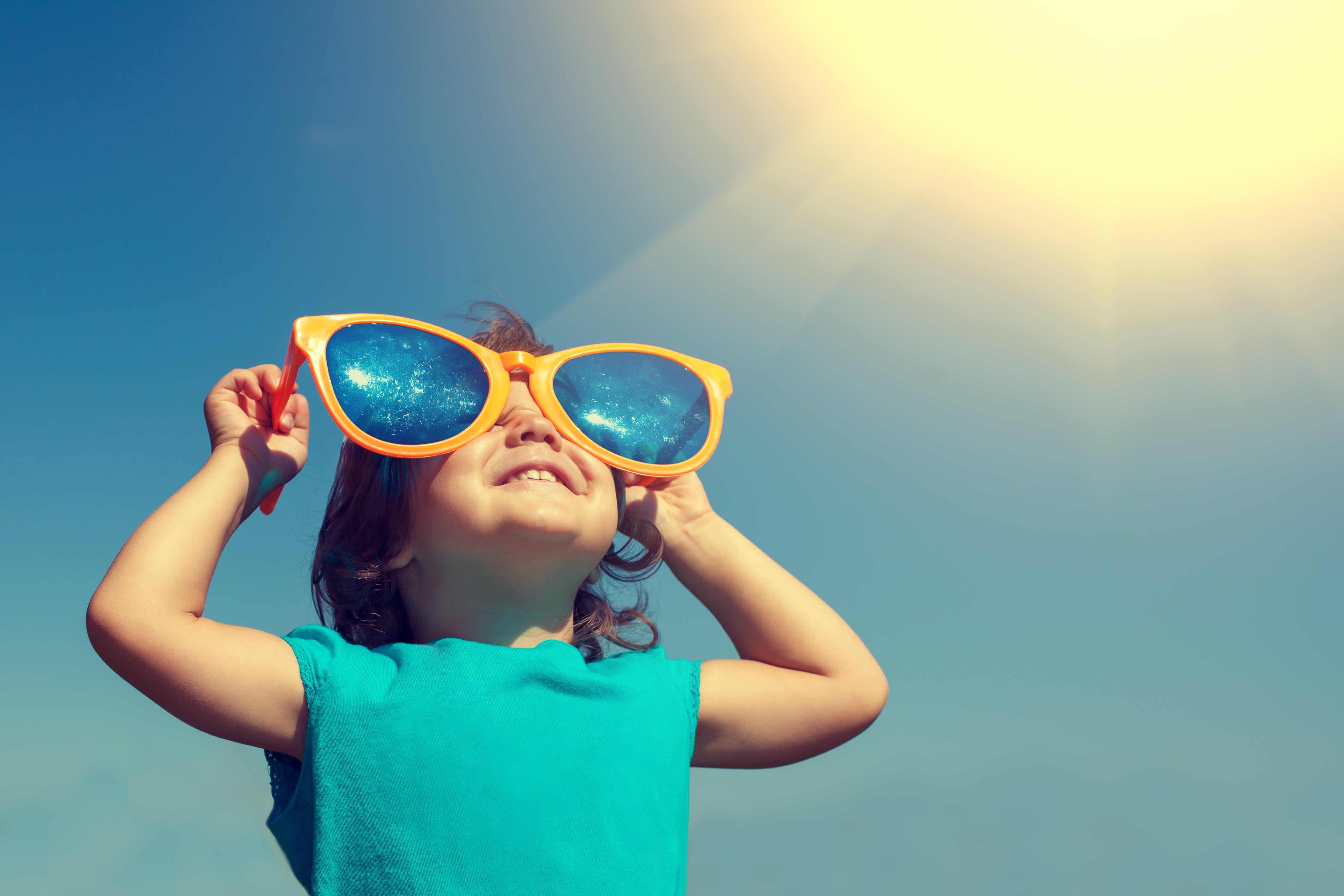 Ola de calor en Chile: Minsal refuerza campaña para proteger a los niños de las altas temperaturas