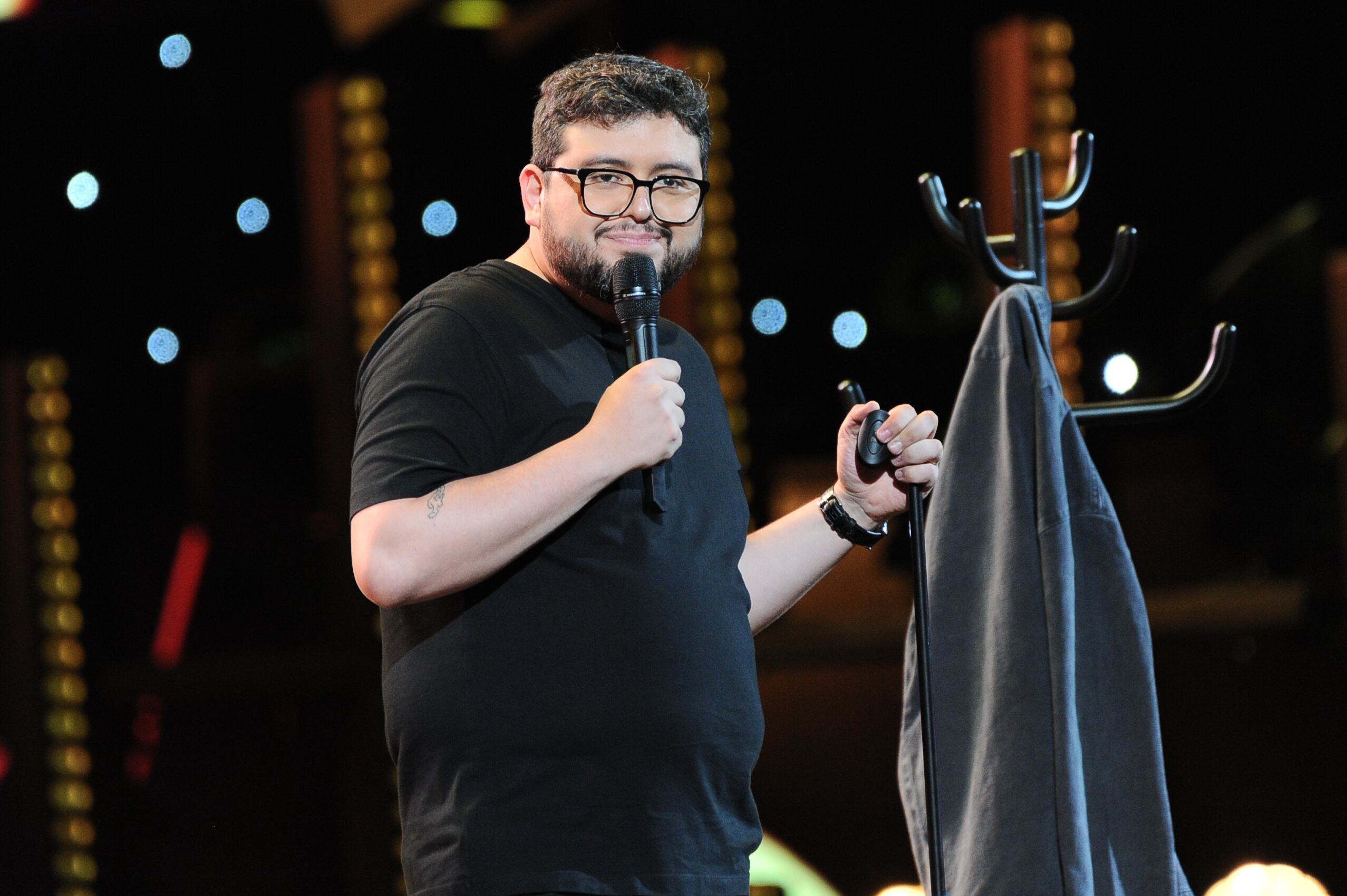 27 DE FEBRERO DE 2024 / VIÑA DEL MAR
El Humorista Luis Slimming se presenta durante la tercera noche del LXIII Festival Internacional de la Canción de Viña del Mar desde la Quinta Vergara
FOTO: VICTOR HUENANTE/AGENCIAUNO