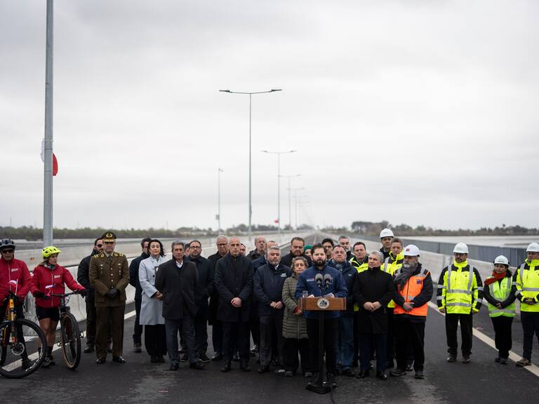 Presidente Boric inaugura el Puente Industrial en el Biobío: la conexión vial más larga de Chile