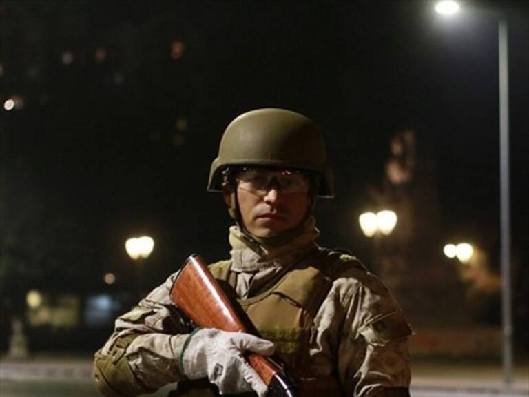 Ejército compró 36.000 cartuchos antidisturbios al iniciarse la crisis en Chile