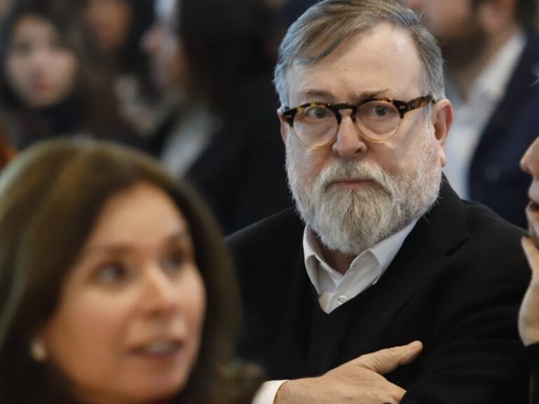 Ministro de Cultura y rechazo de invitación de honor a Feria de Frankfurt: «Requiere de recursos monetarios de gran magnitud»