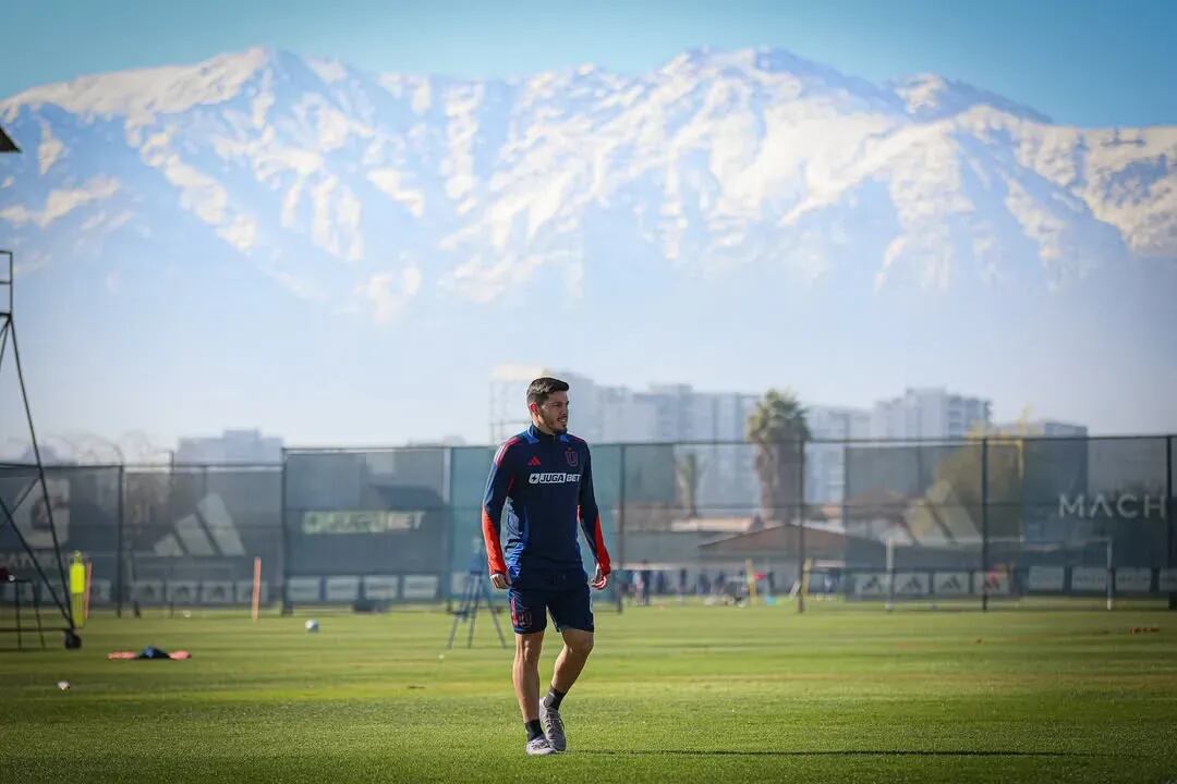 Bianneider Tamayo, defensor de la Universidad de Chile