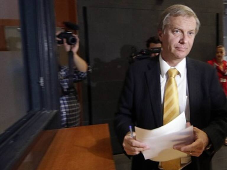 José Antonio Kast fue operado de urgencia por un desprendimiento de retina