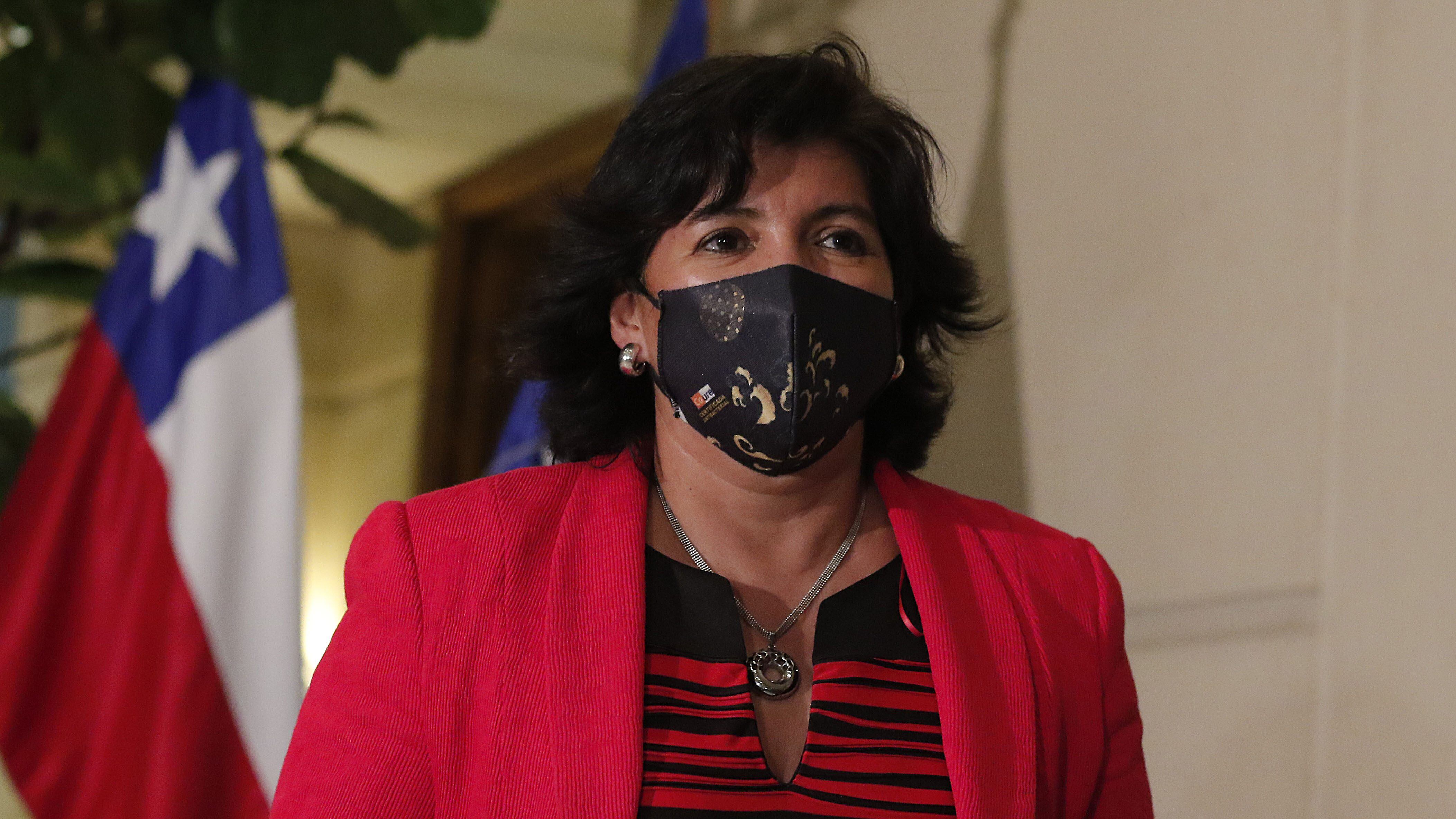 26 DE MAYO DE 2021/VALPARAISOLa Presidenta del Senado, senadora Yasna Provoste, ofrece un punto de prensa en el Senado, en el marco de la propuesta de “mínimos comunes” que la oposición entregó al Presidente de la Republica, quien hará anuncios en materia social y económica, en medio de la pandemia por el Coronavirus.
FOTO: LEONARDO RUBILAR CHANDIA/AGENCIAUNO