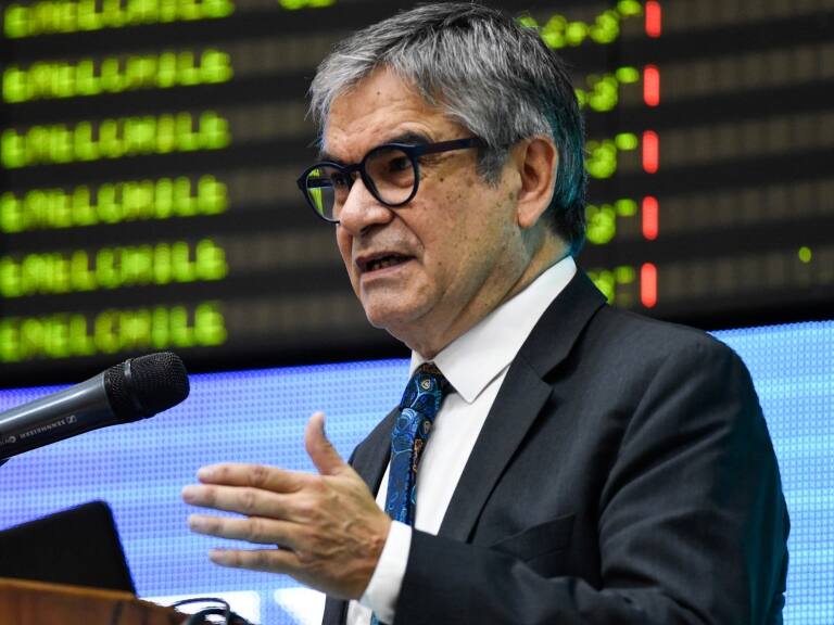 Gobierno anuncia que presentará política del hidrógeno verde en las próximas semanas