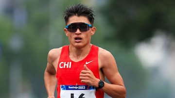 Hugo Catrileo gana los 21k del Maratón Internacional de Ciudad de Panamá