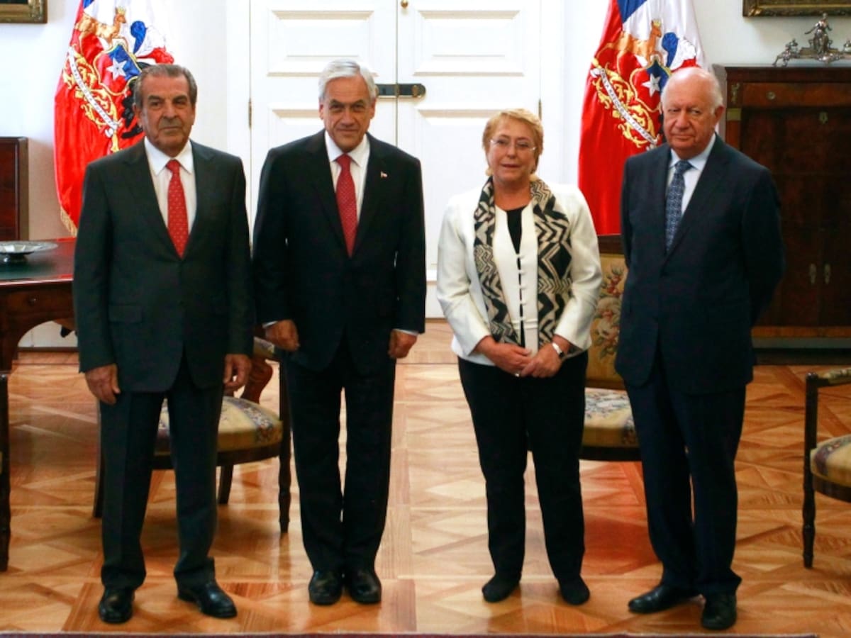 «Por la democracia, siempre»: así es la declaración por los 50 años del golpe de Estado del Gobierno firmada por expresidentes