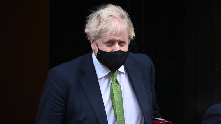 LONDON, ENGLAND - JANUARY 19: Prime Minister Boris Johnson leaves 10 Downing Street on January 19, 2022 in London, England. The Prime Minister faces MPs in the House Of Commons as speculation over a vote of no confidence in his leadership mounts. (Photo by Leon Neal/Getty Images)