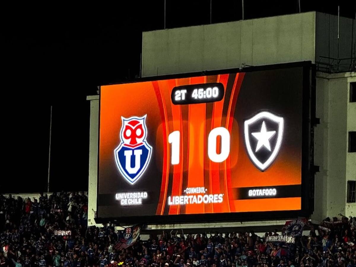 Fue campeón con la U, se fue del club hace 6 años y así reaccionó al triunfo azul ante Botafogo por Copa Libertadores