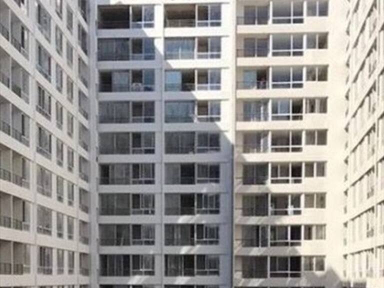 «El gueto vertical»: El gran problema del espacio público en Estación Central