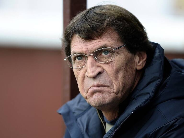 Extécnico de Universidad Católica Julio César Falcioni sufrió la muerte de su esposa