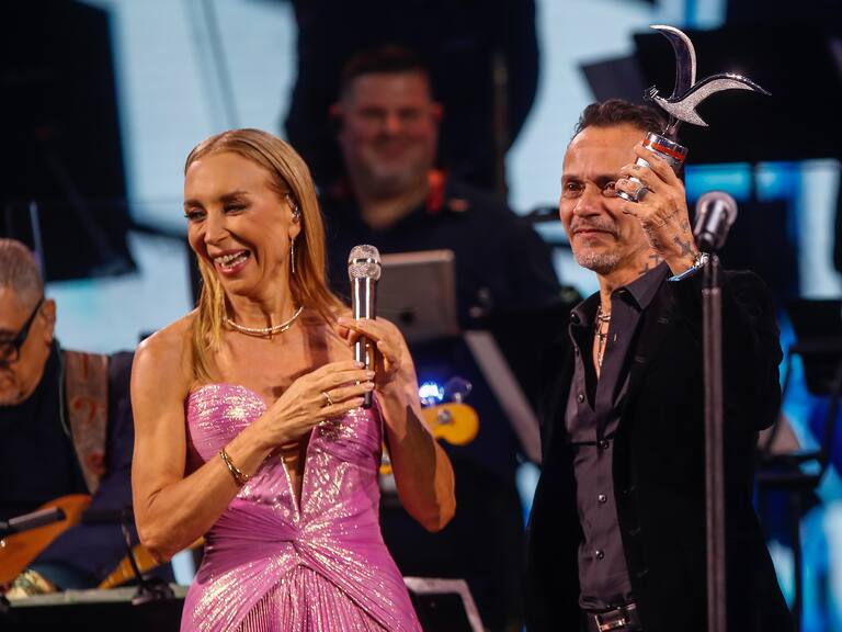 23 DE FEBRERO DE 2025 / VALPARAÍSO
Mark Anthony Recibe la Gaviota de Plata durante el 64 Festival Internacional de la Canción Viña 2025 en la Quinta Vergara
FOTO: DIEGO MARTIN/AGENCIAUNO