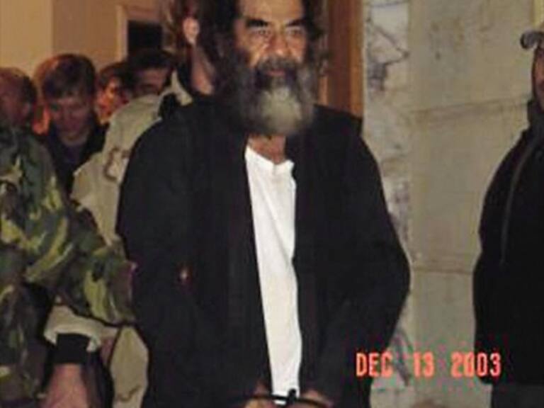 Hija de Saddam Hussein reveló las últimas palabras de su padre antes de su muerte en la horca